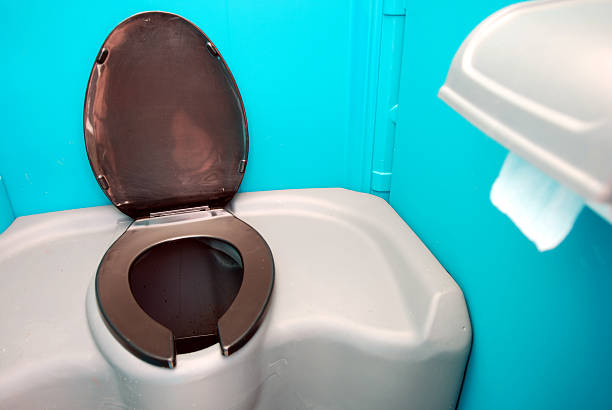 Best Portable toilet rental cost  in Holiday Shores, IL